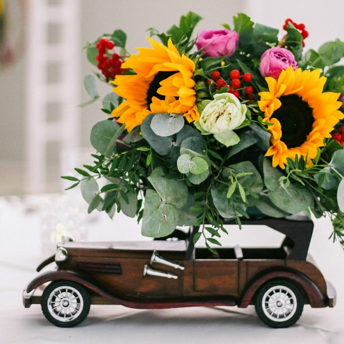 Casa_vlasia_sunflower_vintage_wedding_1