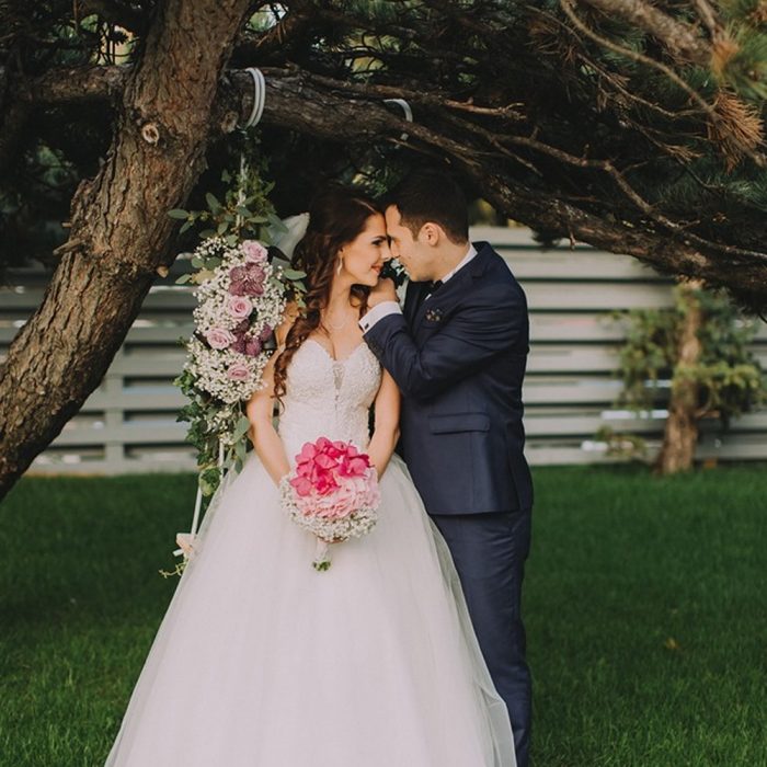 Daimon_black_and_white_wedding_11