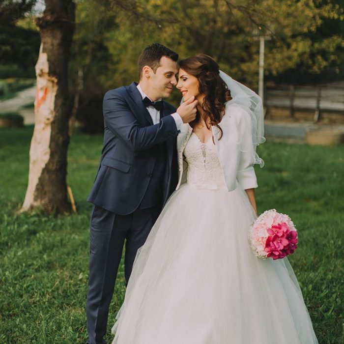 Daimon_black_and_white_wedding_12