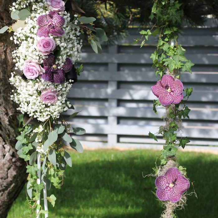 Daimon_black_and_white_wedding_9